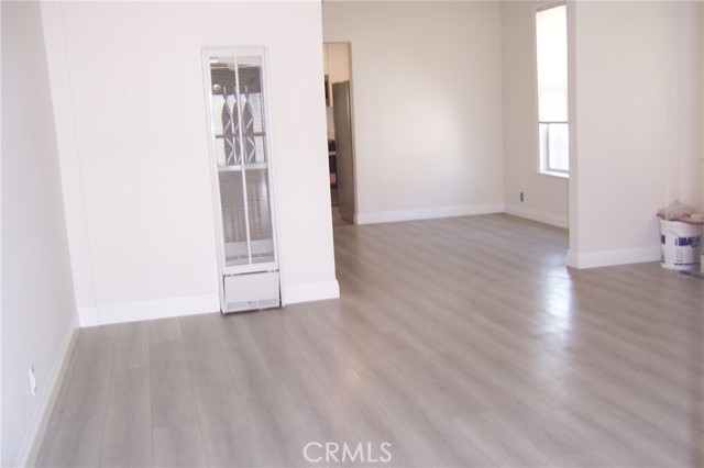 Detail Gallery Image 5 of 8 For 27439 Main, Highland,  CA 92346 - 3 Beds | 1 Baths