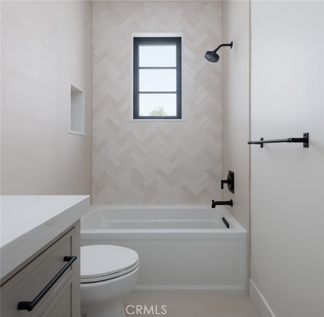 Detail Gallery Image 35 of 55 For 2780 James Dr, Carlsbad,  CA 92008 - 5 Beds | 5/1 Baths