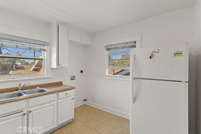 Detail Gallery Image 17 of 28 For 224 W 14th St, Long Beach,  CA 90813 - 4 Beds | 2 Baths