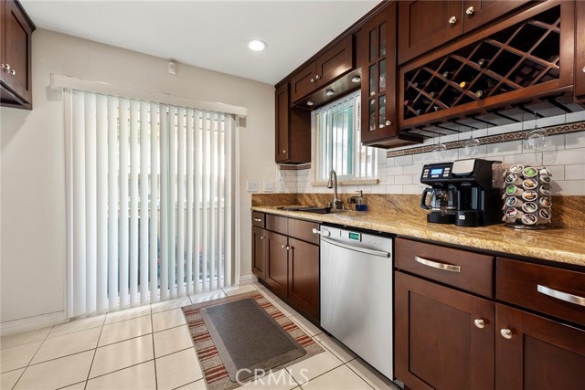 Detail Gallery Image 13 of 25 For 5255 Box Canyon Ct 23c,  Yorba Linda,  CA 92887 - 2 Beds | 2 Baths