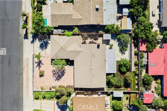 12031 Pierce Street, Sylmar CA: https://media.crmls.org/medias/7a19bc2e-d667-49b1-846e-df1595998362.jpg