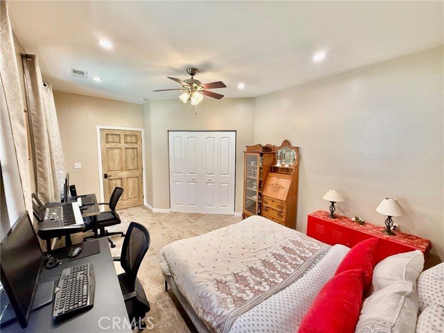 1737 Zion Way, Pine Mountain Club CA: https://media.crmls.org/medias/7a19ed51-a61b-4cb5-8d80-d127326f12f2.jpg