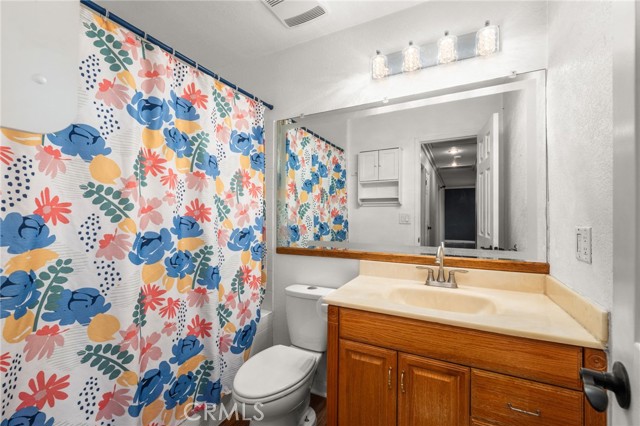 Detail Gallery Image 13 of 27 For 1048 Bluecrest St, Corona,  CA 92882 - 3 Beds | 2 Baths