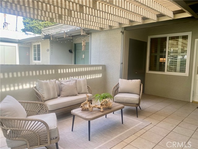 Detail Gallery Image 4 of 53 For 1880 Mckinney Way, M15-20b, Seal Beach,  CA 90740 - 2 Beds | 2 Baths