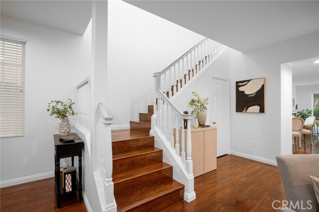 27 Silver Forest Court, Azusa CA: https://media.crmls.org/medias/7a1b40f7-4038-48f9-a0ab-8059cbe4ea36.jpg
