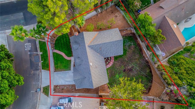 895 Huston Drive, Riverside CA: https://media.crmls.org/medias/7a1bdc63-cd9b-4393-950a-9c964b5f98a3.jpg