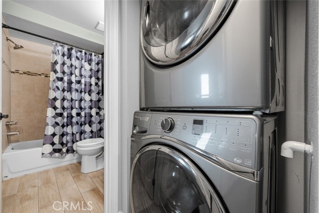 Detail Gallery Image 23 of 35 For 26758 Claudette St #427,  Canyon Country,  CA 91351 - 2 Beds | 2 Baths