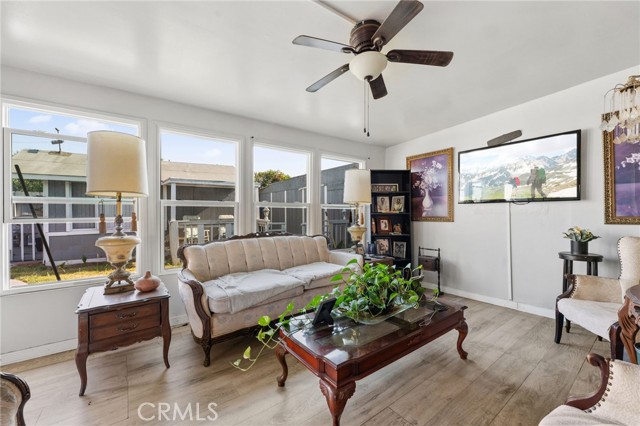 Detail Gallery Image 22 of 41 For 664 E Barry Dr, Long Beach,  CA 90805 - 3 Beds | 2 Baths