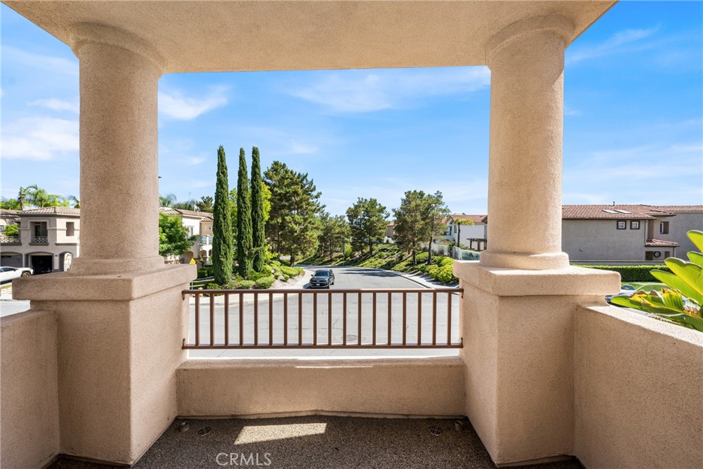 7a1e8708 031a 41dc 9c3b F9d90f091576