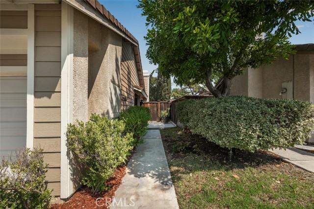 Detail Gallery Image 3 of 69 For 3501 Doe Spring Rd, Corona,  CA 92882 - 3 Beds | 2 Baths