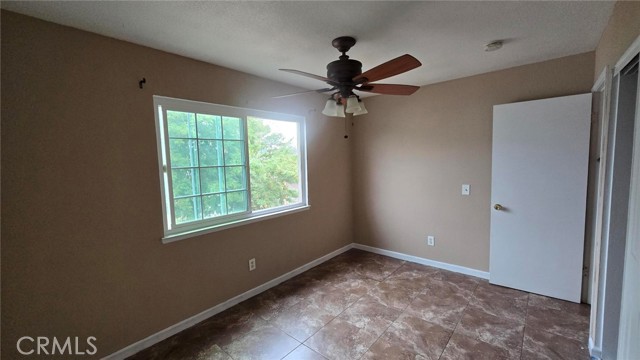 Detail Gallery Image 6 of 16 For 308 N Millard #312,  Rialto,  CA 92376 - 2 Beds | 1 Baths