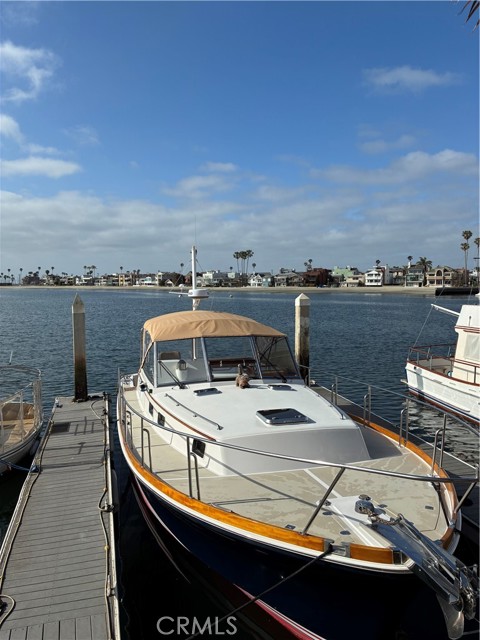 Detail Gallery Image 6 of 39 For 263 Ginevra, Long Beach,  CA 90803 - 3 Beds | 2 Baths