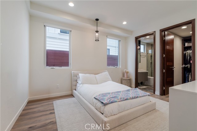 Detail Gallery Image 9 of 72 For 500 N Lucia Ave, Redondo Beach,  CA 90277 - 4 Beds | 5 Baths