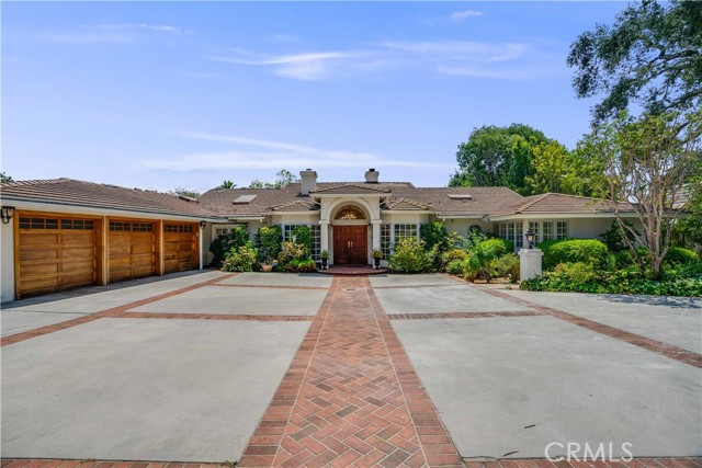 Detail Gallery Image 2 of 41 For 950 Hampton, Arcadia,  CA 91006 - 5 Beds | 6/2 Baths