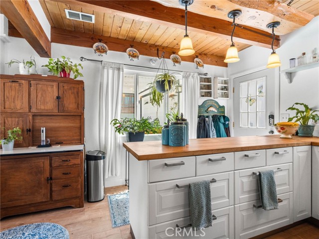 Detail Gallery Image 26 of 54 For 40155 Mahanoy, Big Bear Lake,  CA 92315 - 2 Beds | 1 Baths