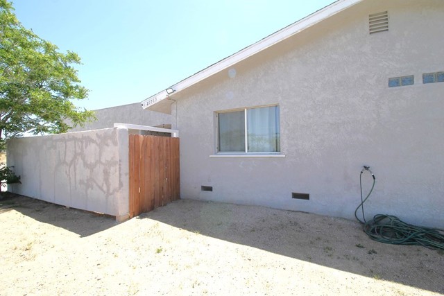 Detail Gallery Image 7 of 42 For 27763 Crestview Rd #U1-2,  Barstow,  CA 92311 - 3 Beds | 2 Baths
