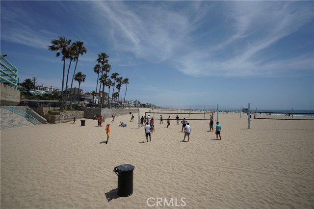 3207 Crest Drive, Manhattan Beach, California 90266, 3 Bedrooms Bedrooms, ,3 BathroomsBathrooms,Residential,Sold,Crest,PW21156135