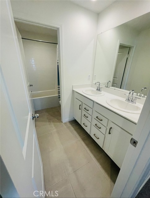 4639 Eagle Avenue, Perris CA: https://media.crmls.org/medias/7a20c0d3-c028-469e-a0ae-6e7431e6da0d.jpg