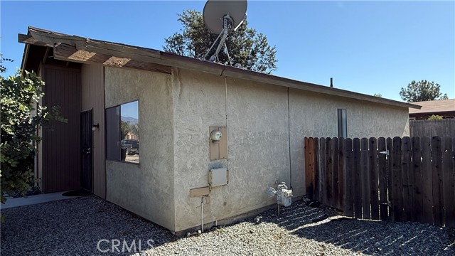 Detail Gallery Image 2 of 26 For 1835 Pueblo, Hemet,  CA 92545 - 2 Beds | 2 Baths