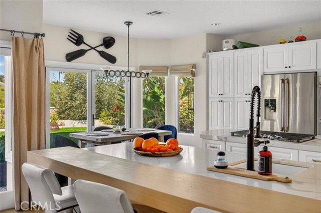 Detail Gallery Image 17 of 31 For 24201 Rue De Cezanne, Laguna Niguel,  CA 92677 - 4 Beds | 3/1 Baths