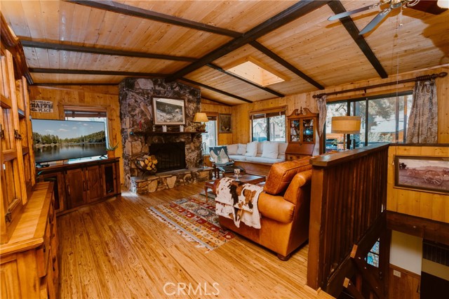 Detail Gallery Image 7 of 30 For 1971 Fern Ln, Big Bear City,  CA 92314 - 3 Beds | 1/1 Baths