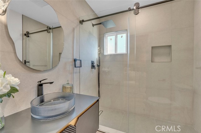 Detail Gallery Image 44 of 56 For 8848 Gerald Ave, North Hills,  CA 91343 - 4 Beds | 2 Baths