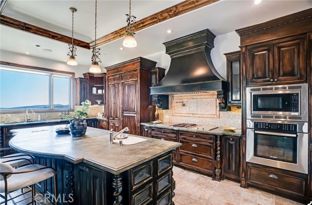 2695 Shady Ridge Lane, Diamond Bar CA: https://media.crmls.org/medias/7a2365c0-79ae-4b0b-a4c6-c12a7d642479.jpg