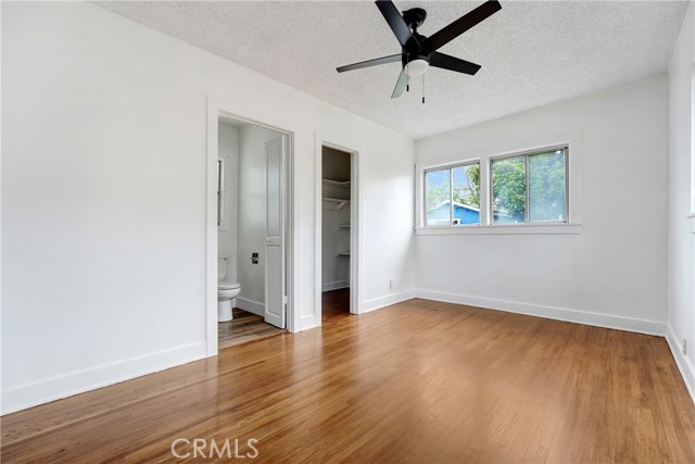 401 S Hidalgo Avenue, Alhambra CA: https://media.crmls.org/medias/7a23982c-63a1-4a82-87e5-afdbf4fa26d0.jpg