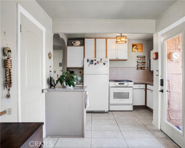 Detail Gallery Image 11 of 38 For 61961 Aster Pl, Joshua Tree,  CA 92252 - 2 Beds | 1 Baths