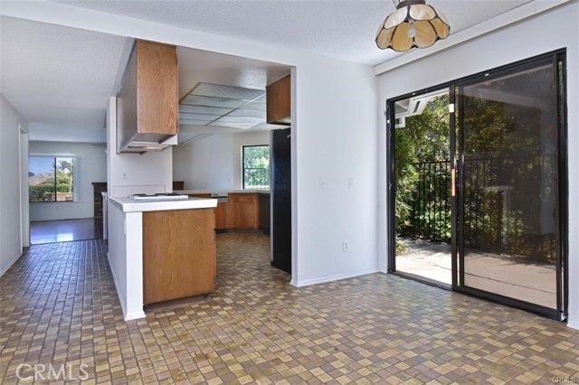 Detail Gallery Image 20 of 34 For 4061 Falling Leaf, Encino,  CA 91316 - 5 Beds | 4/1 Baths