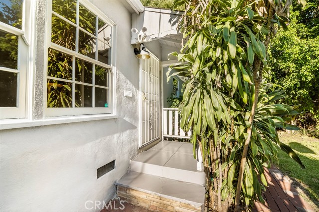 Detail Gallery Image 5 of 17 For 1240 Greenacre Ave, West Hollywood,  CA 90046 - 2 Beds | 1 Baths