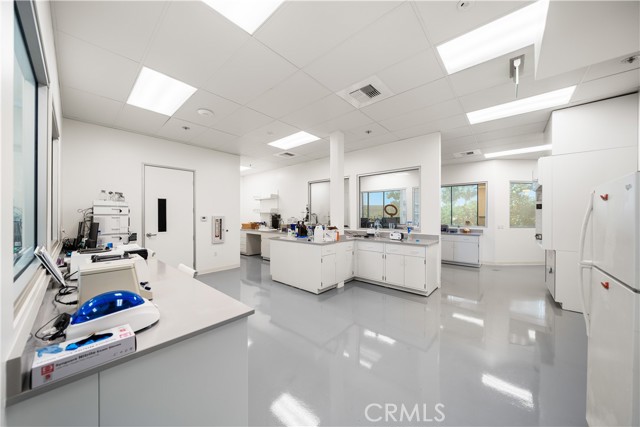 Image 27 of 31 For 9950 Research Dr.