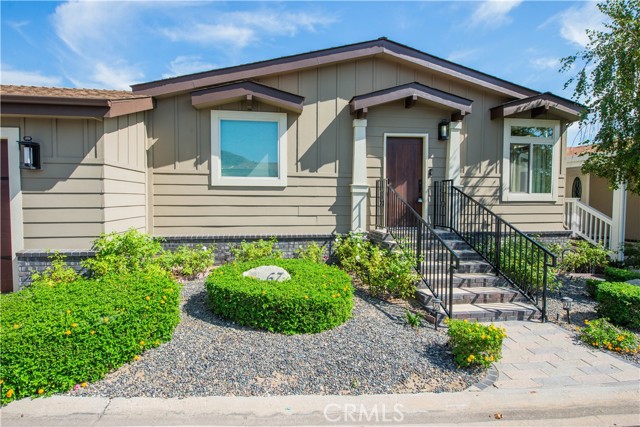 15455 Glenoaks Boulevard, 67 photo 2