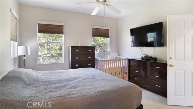 Detail Gallery Image 14 of 19 For 23433 Abbey Glen Pl, Valencia,  CA 91354 - 2 Beds | 2/1 Baths
