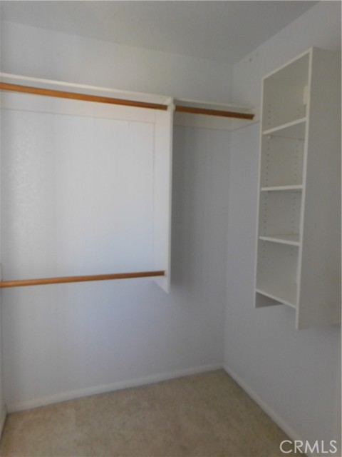 9330 Irene Avenue, California City CA: https://media.crmls.org/medias/7a27107e-053e-4e70-988b-cd1325245a81.jpg