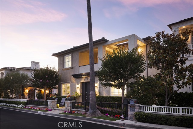 2681 Crestview Drive, Newport Beach CA: https://media.crmls.org/medias/7a27c23c-001f-4fea-a4d0-5587d730b9e6.jpg