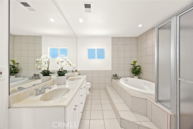 19558 E Dexter Street, Covina CA: https://media.crmls.org/medias/7a28bae6-4527-4fb6-840e-39c8961198af.jpg