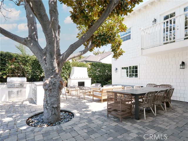 Detail Gallery Image 30 of 43 For 6443 W 81st St, Los Angeles,  CA 90045 - 4 Beds | 4 Baths