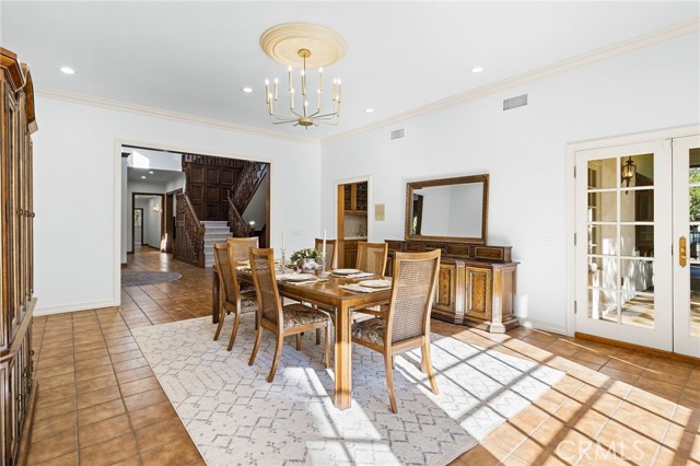 533 E Sierra Madre Avenue, Glendora CA: https://media.crmls.org/medias/7a29fccb-9be3-4c9f-93d3-166088489c51.jpg