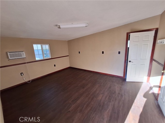 Detail Gallery Image 3 of 3 For 40430 Mayberry Ave, Hemet,  CA 92544 - 3 Beds | 2 Baths