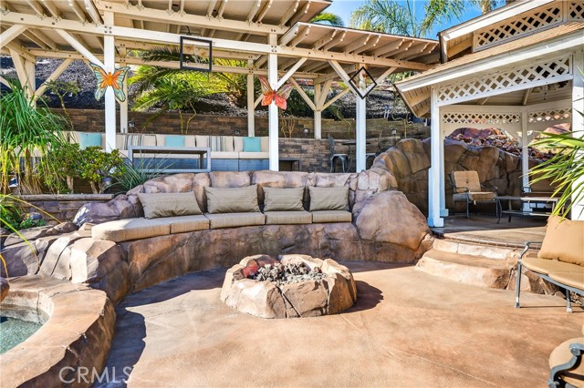 Image 7 of 74 For 12377 Columbia Lane