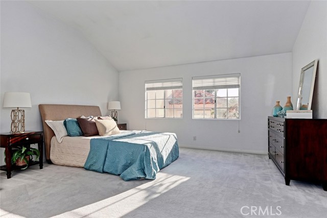 2403 Voorhees Avenue, Redondo Beach, California 90278, 4 Bedrooms Bedrooms, ,2 BathroomsBathrooms,Residential,Sold,Voorhees,SB17132847