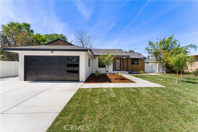 10951 Petit Avenue photo 4
