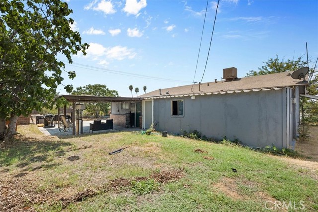 3350 Jennie Street, Jurupa Valley CA: https://media.crmls.org/medias/7a2b5880-21e9-4ca9-ae08-66dd2fd03f1b.jpg