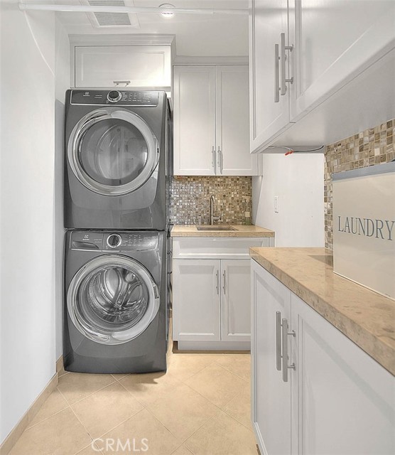 Detail Gallery Image 40 of 59 For 5590 E the Toledo, Long Beach,  CA 90803 - 4 Beds | 4 Baths