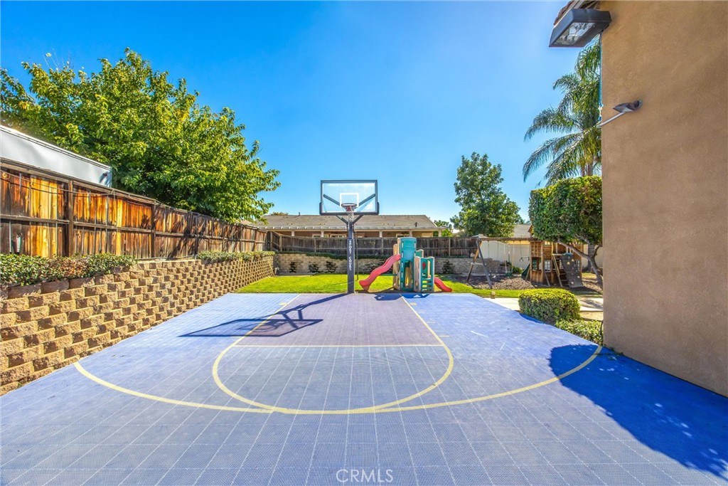 MLS #IV25257110 image #41