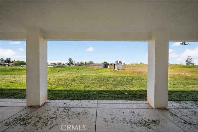 Detail Gallery Image 12 of 37 For 19774 Road 31, Madera,  CA 93638 - 4 Beds | 3 Baths