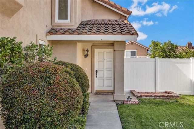 Detail Gallery Image 3 of 38 For 15568 Oakhurst St, Chino Hills,  CA 91709 - 3 Beds | 2/1 Baths