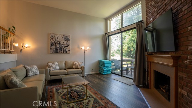 LIVING ROOM & FIREPLACE