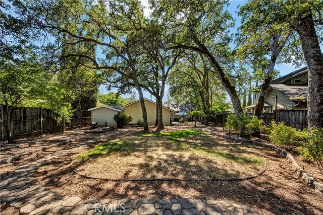 18682 North Shore Drive, Hidden Valley Lake CA: https://media.crmls.org/medias/7a2cc8e8-f000-4ac0-ae5a-4b10b6cbdc9c.jpg